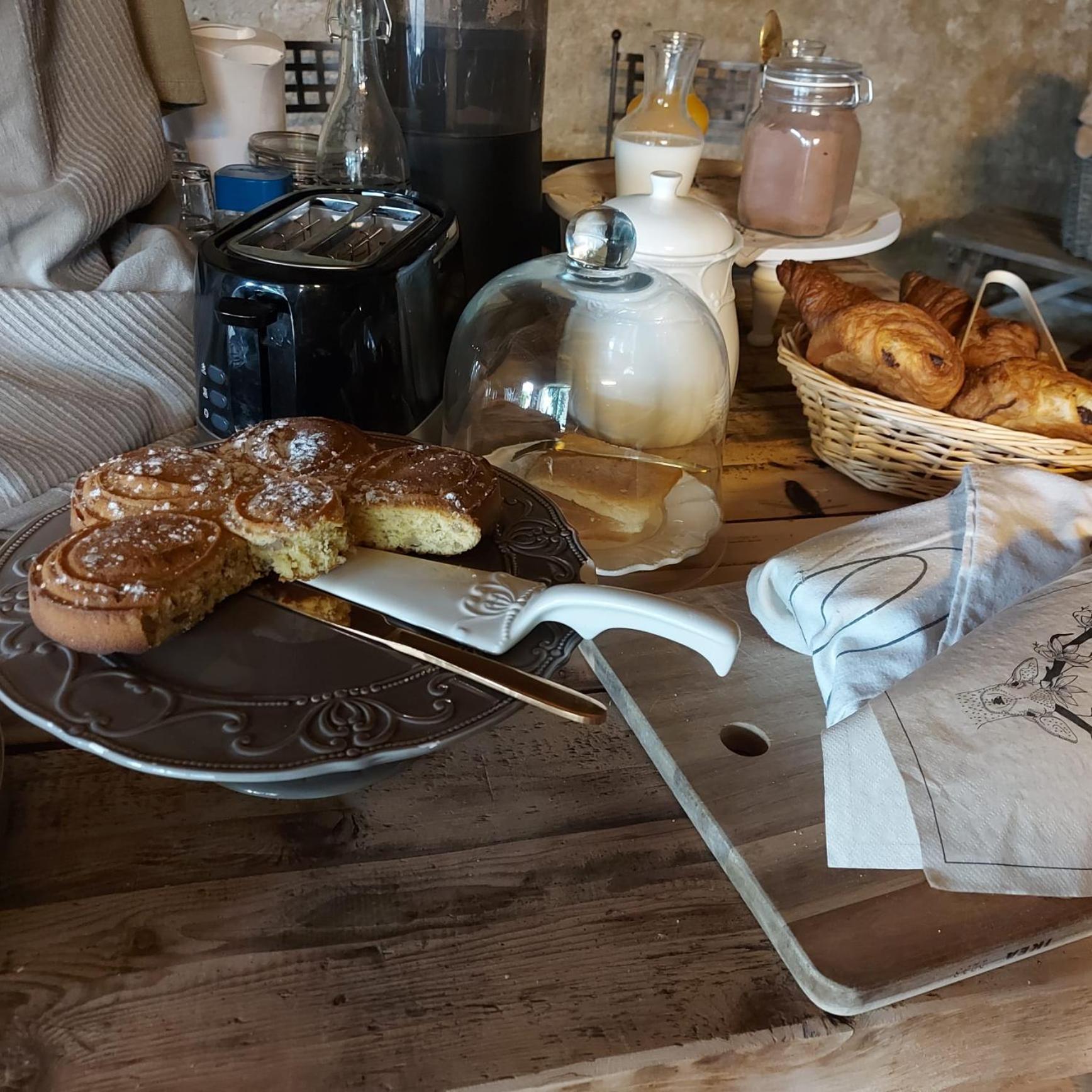 Les Trois L Bed and Breakfast Gindou Buitenkant foto